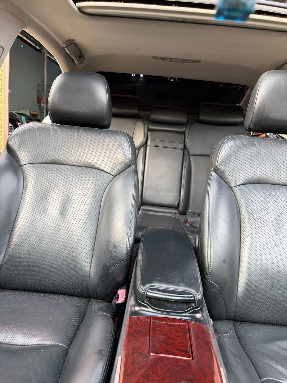 Vehicle - Image 12