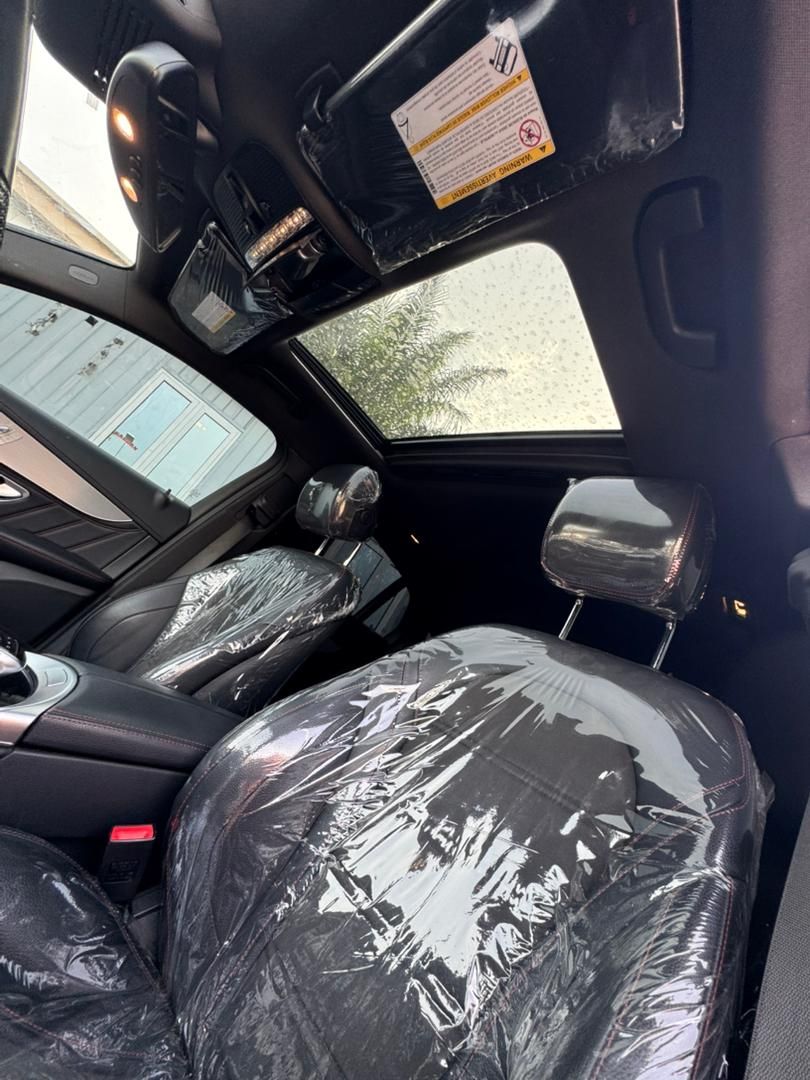 Vehicle - Image 8