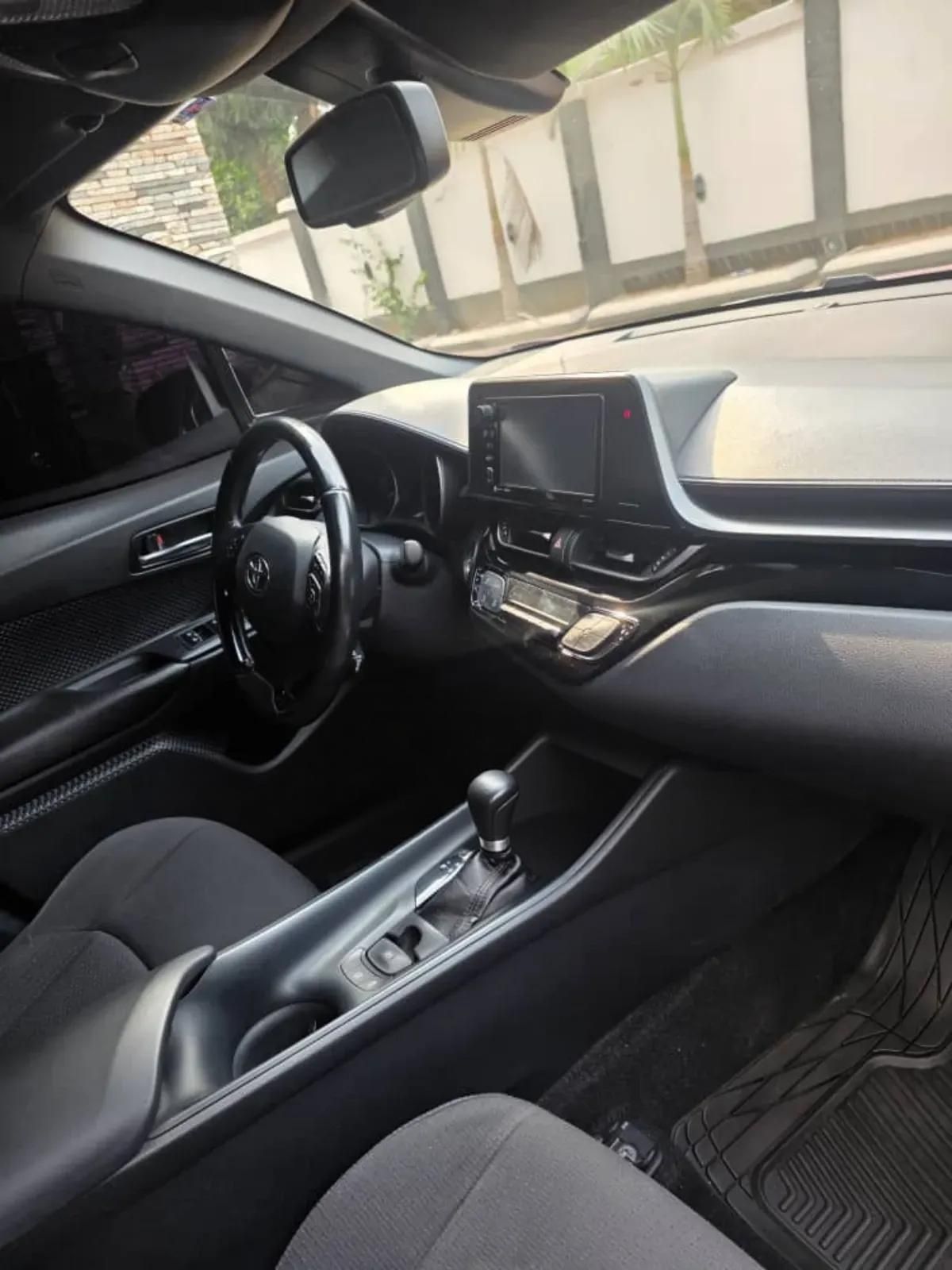 Vehicle - Image 6