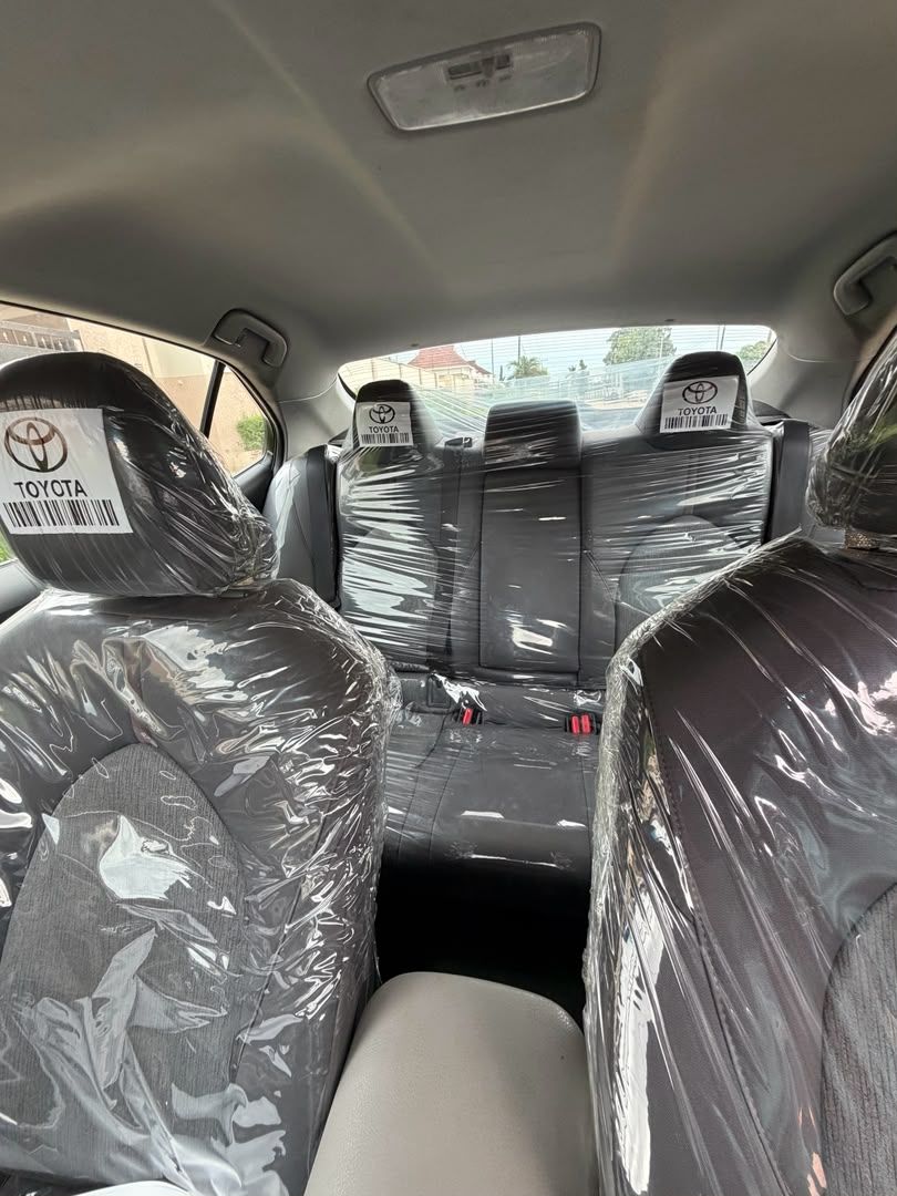 Vehicle - Image 7