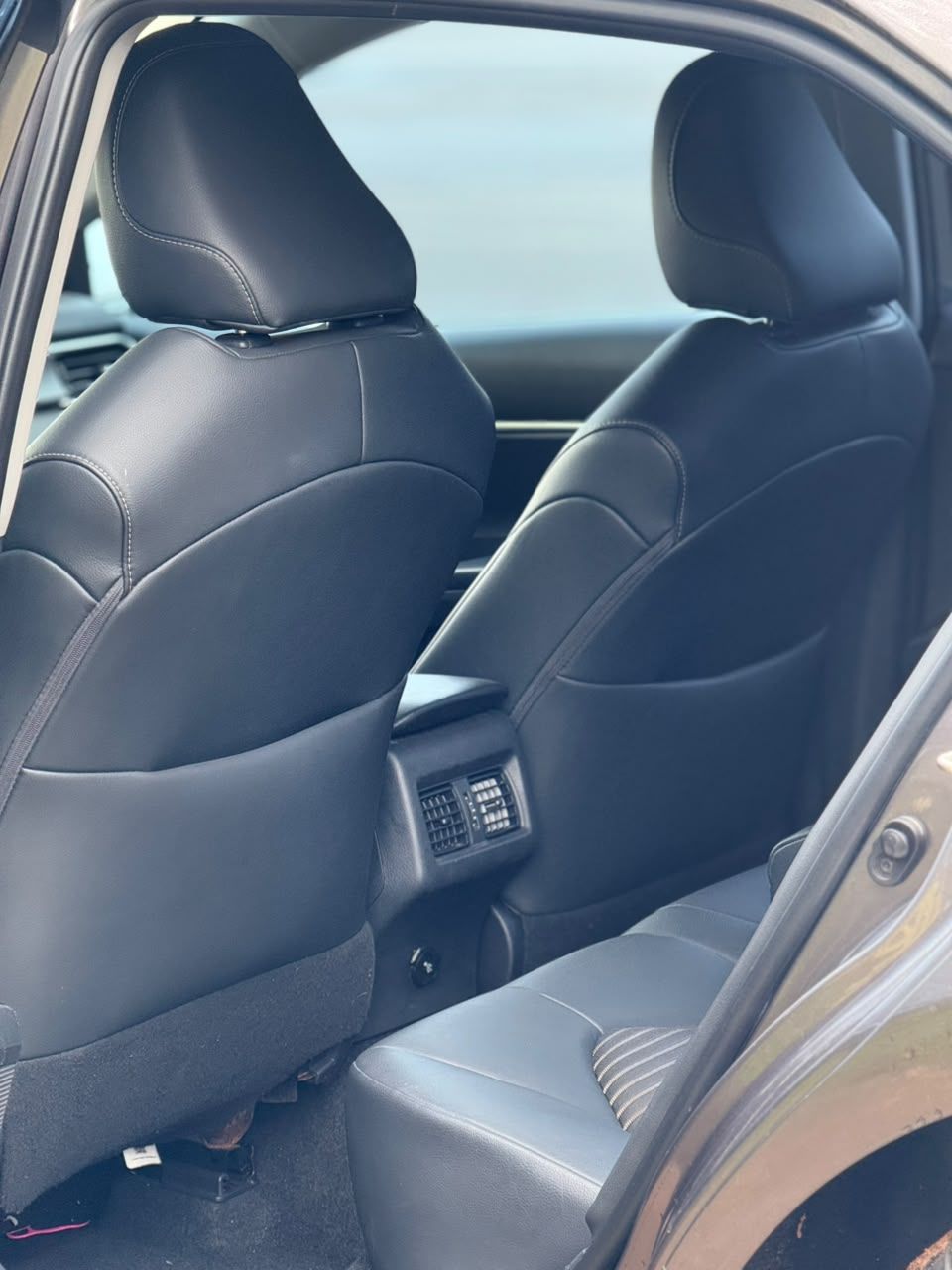 Vehicle - Image 3