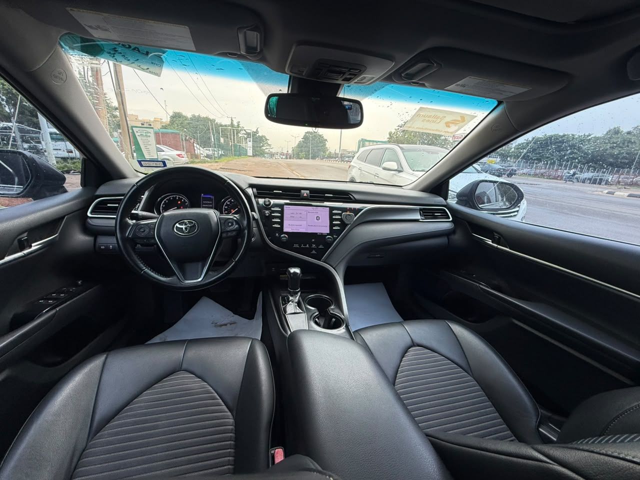 Vehicle - Image 9