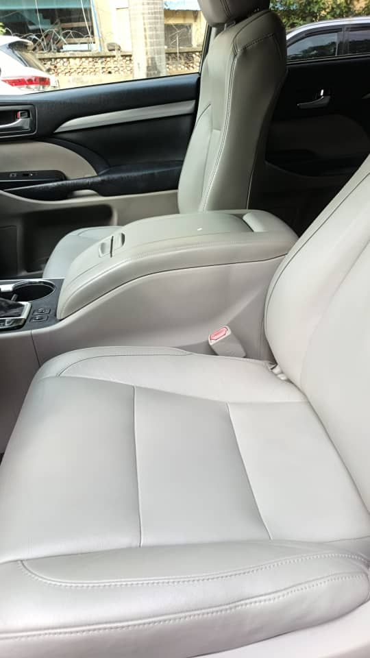 Vehicle - Image 7