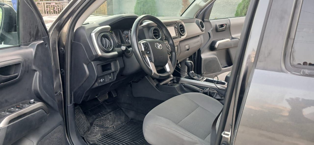 Vehicle - Image 6