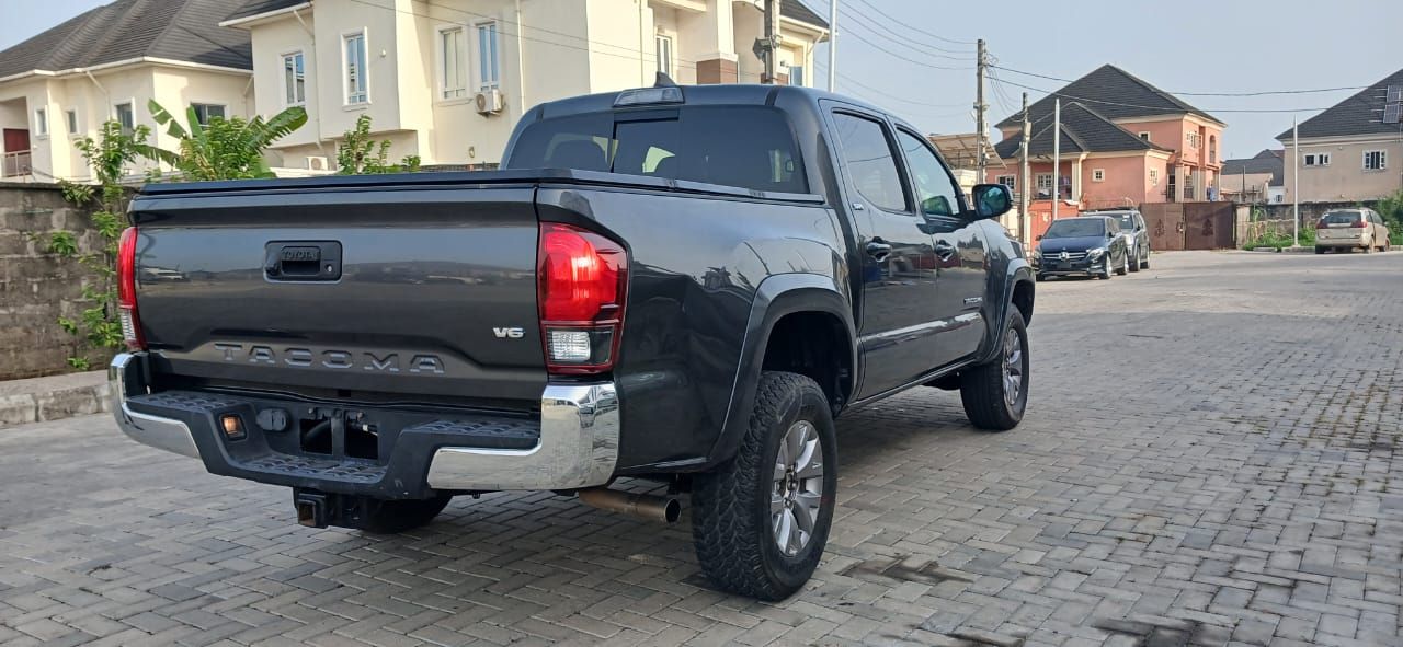 Vehicle - Image 5
