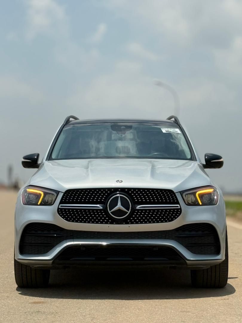 Vehicle - Image 2