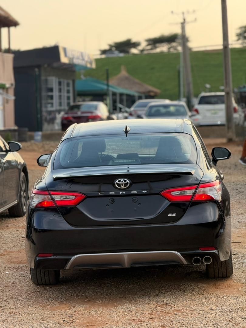 Vehicle - Image 9