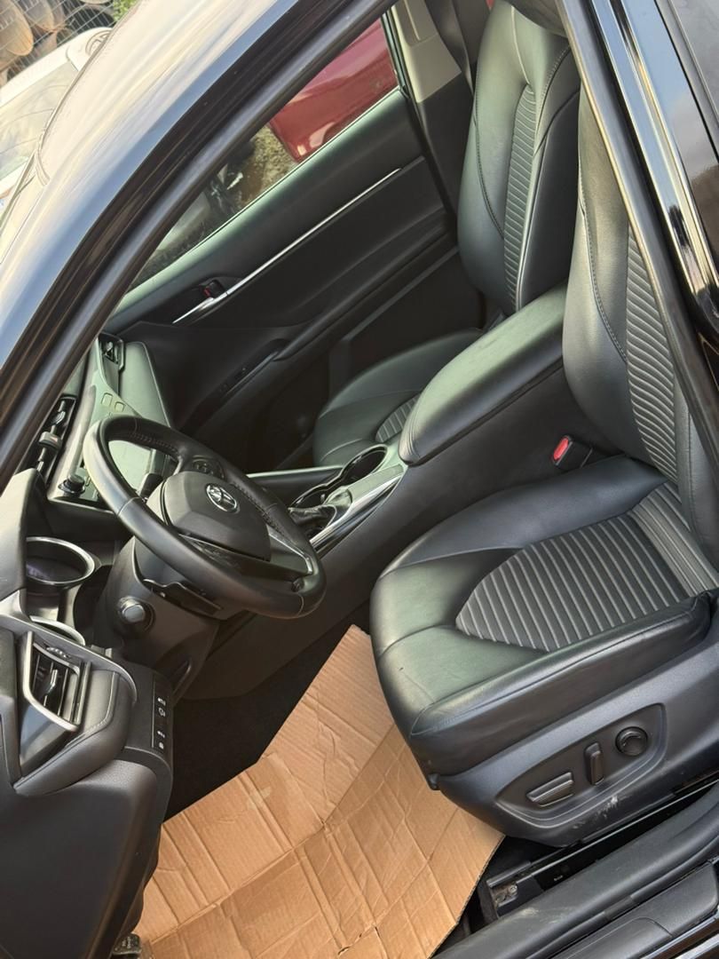 Vehicle - Image 7