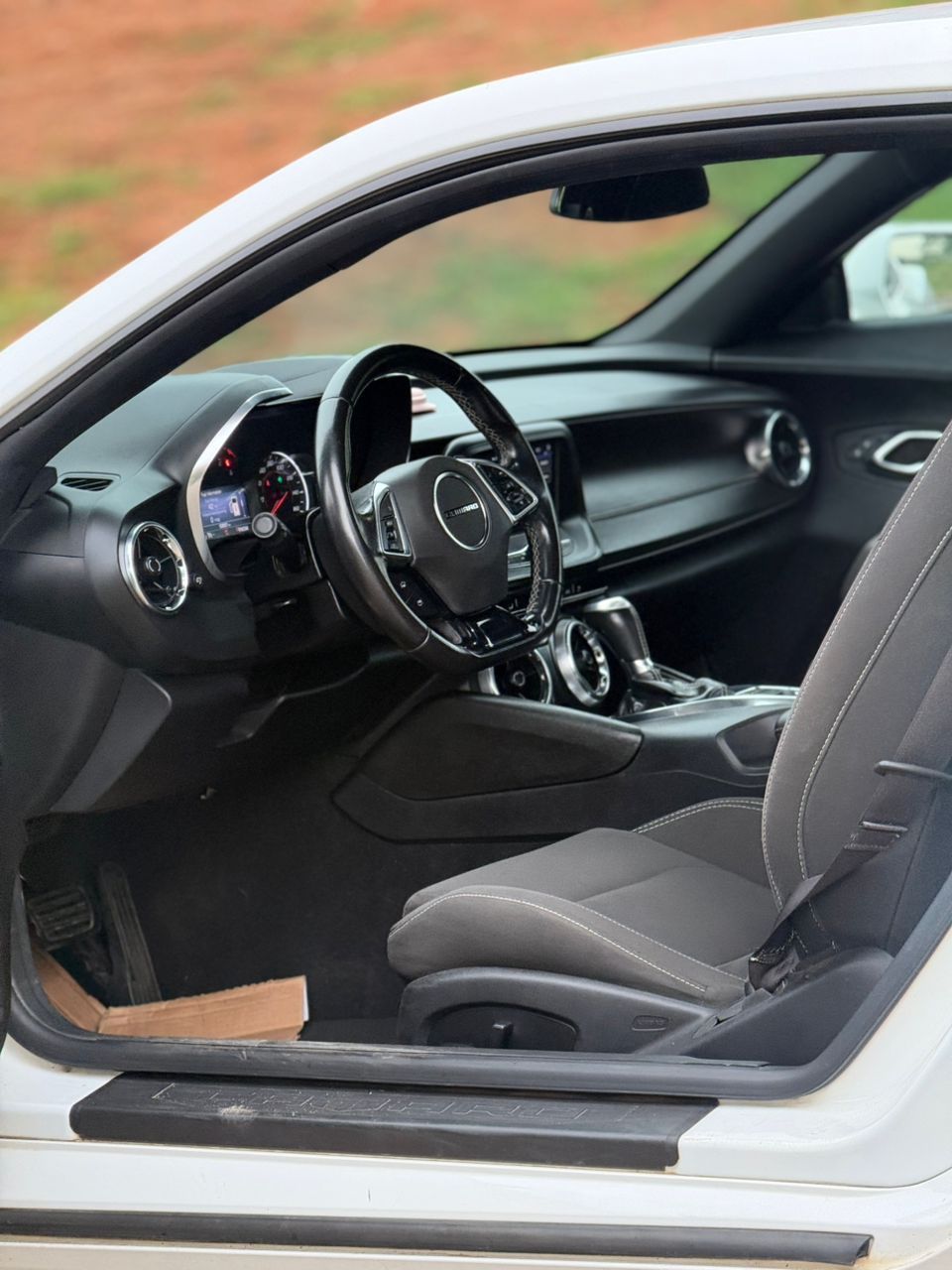 Vehicle - Image 7