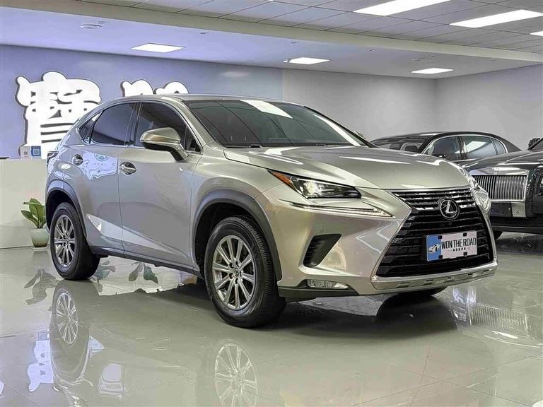 Vehicle - Image 13