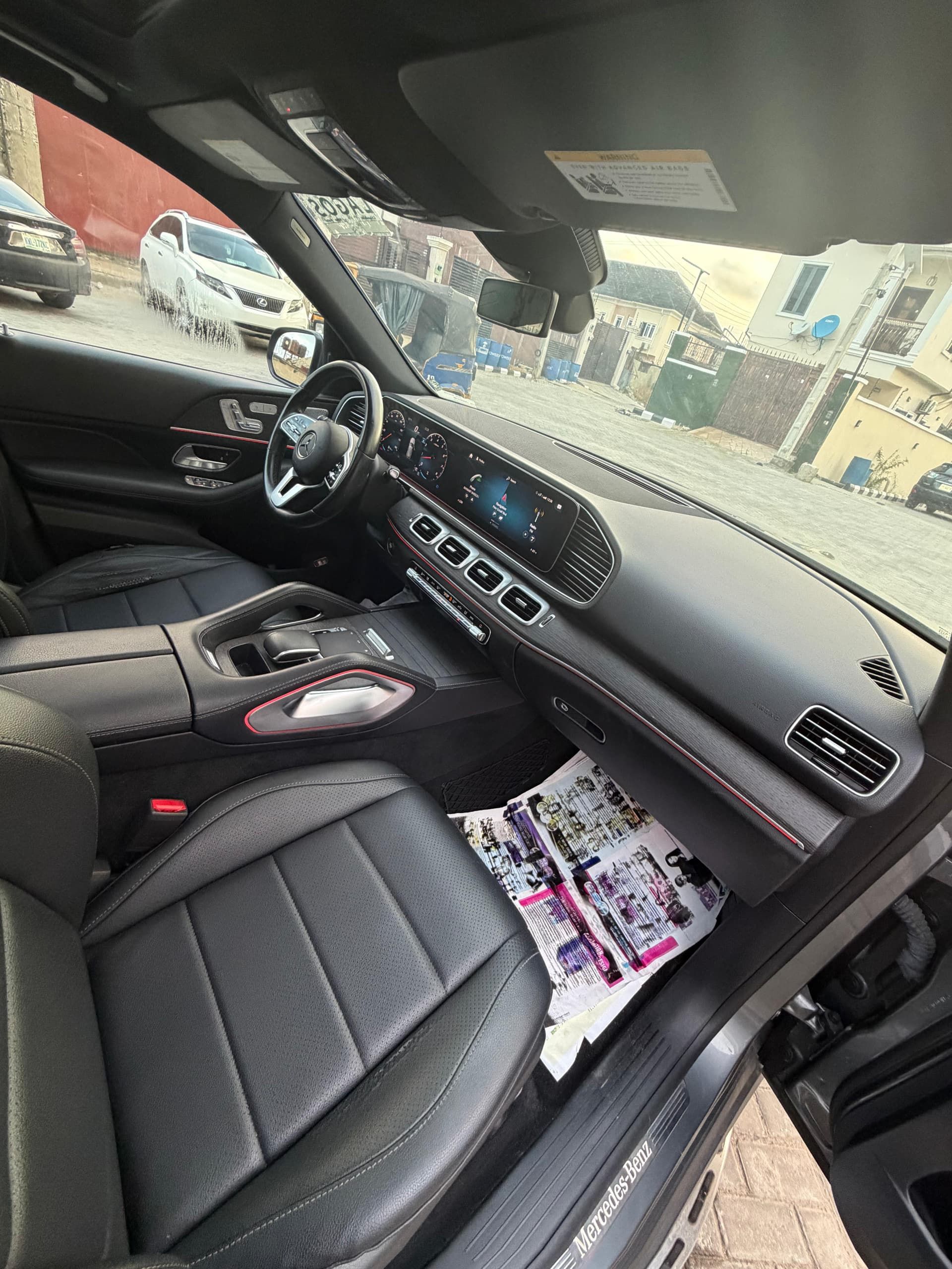 Vehicle - Image 12