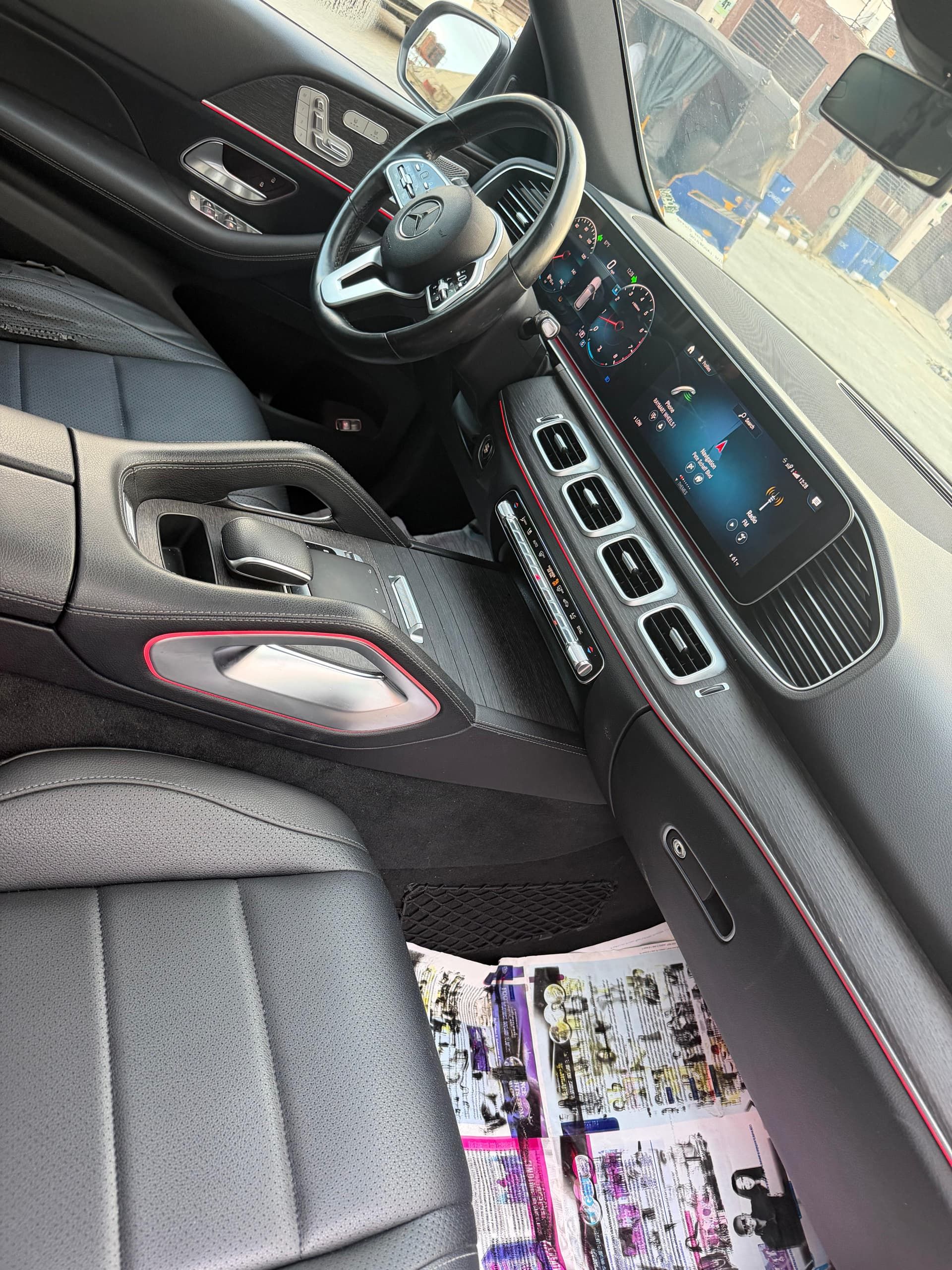 Vehicle - Image 7