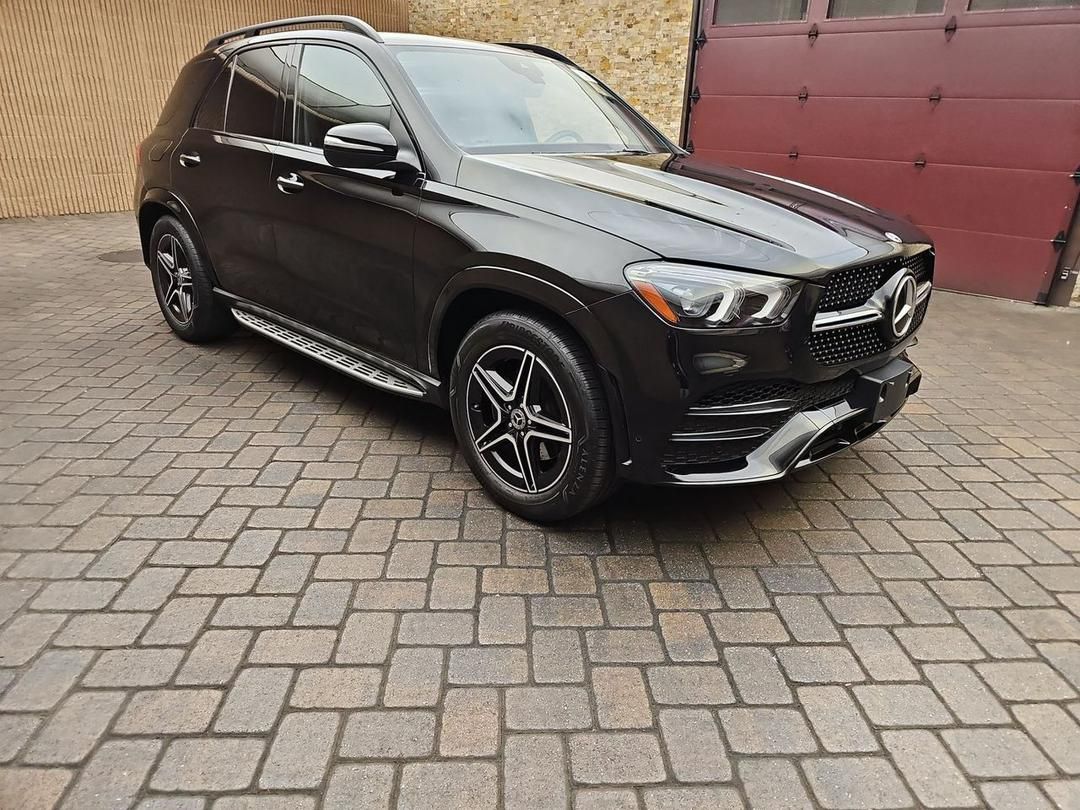 Vehicle - Image 2