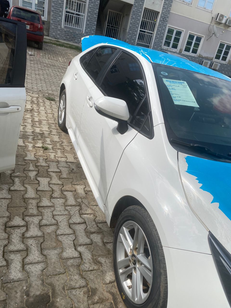 Vehicle - Image 8