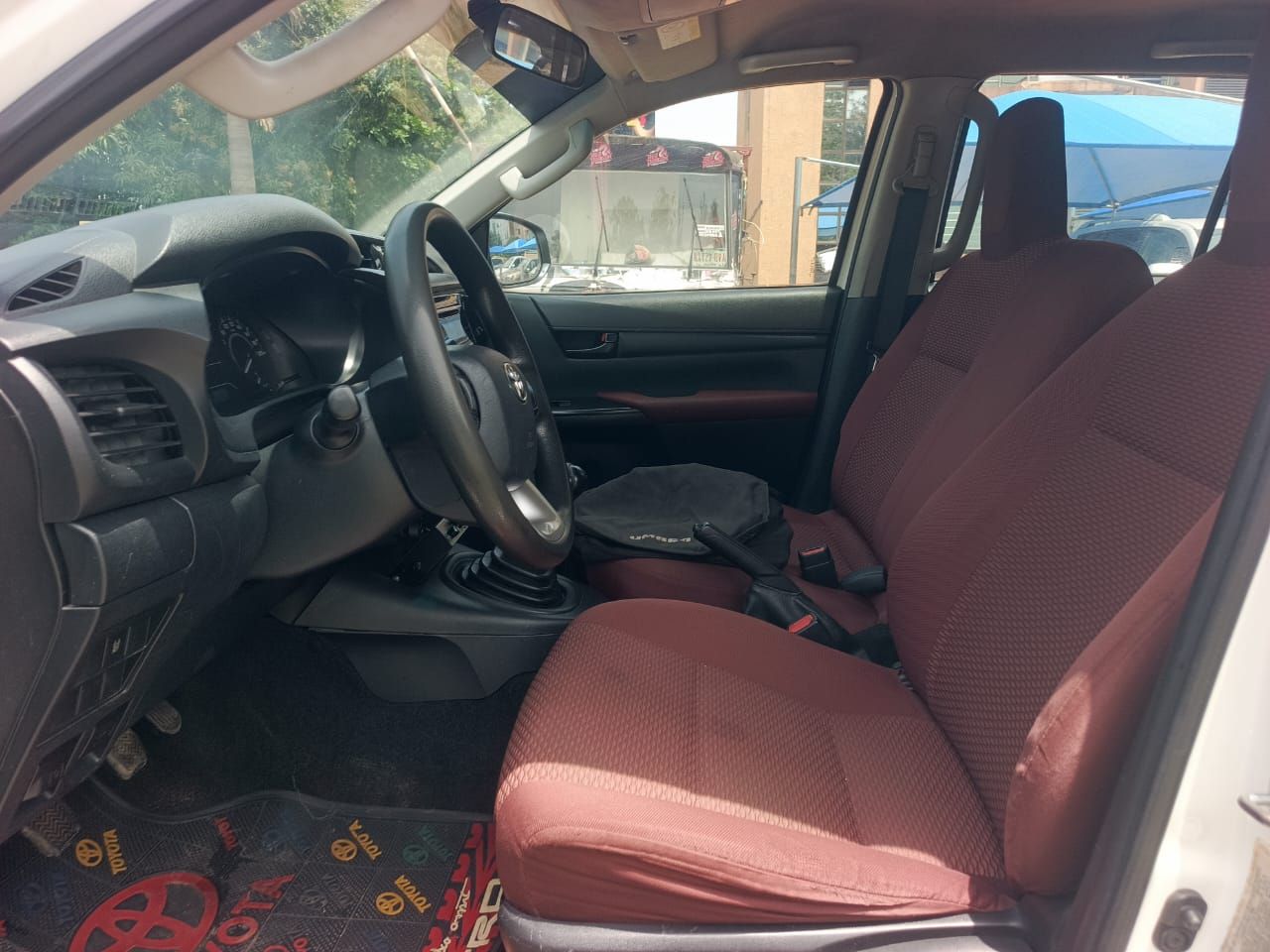 Vehicle - Image 9