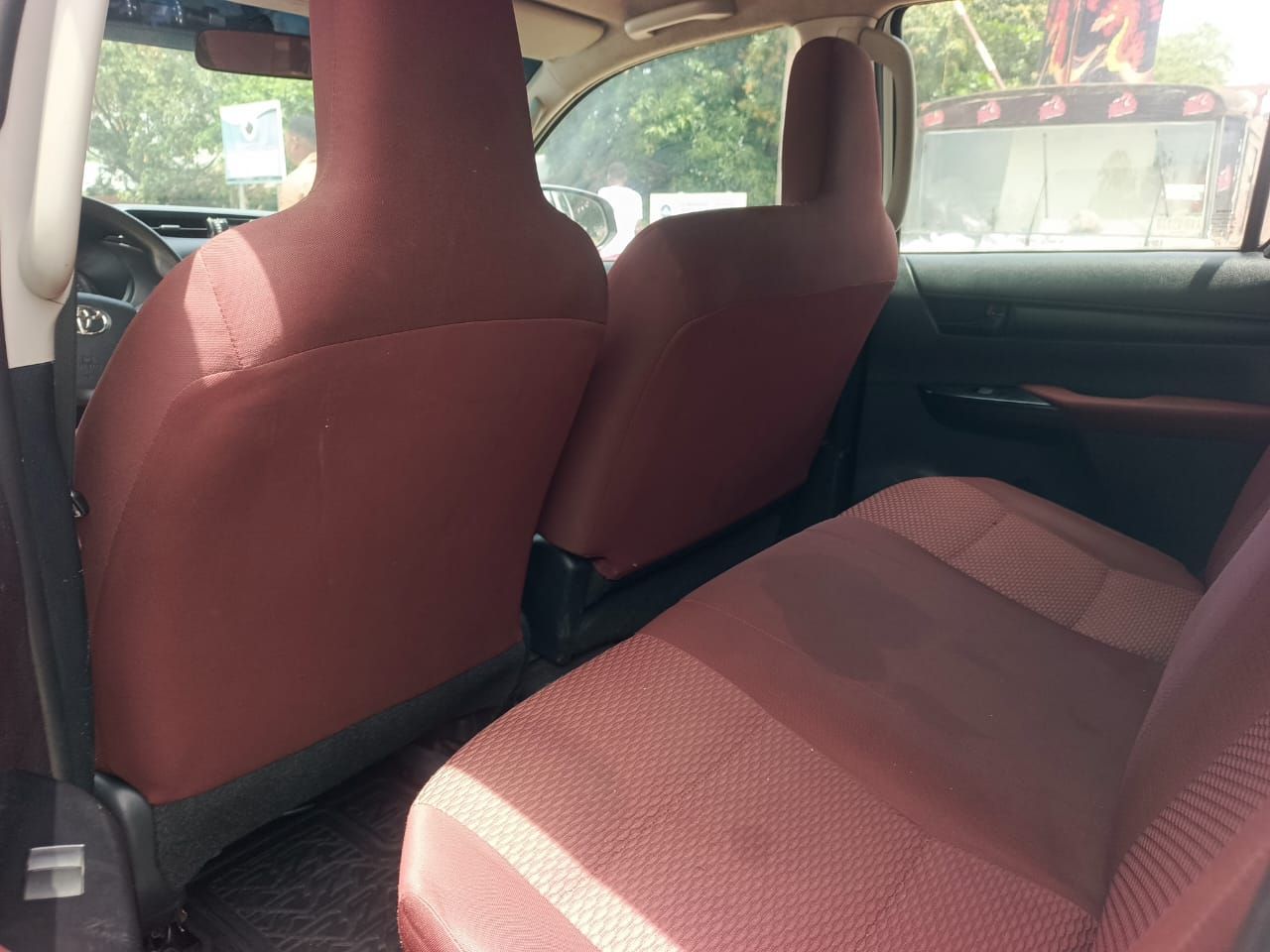 Vehicle - Image 12
