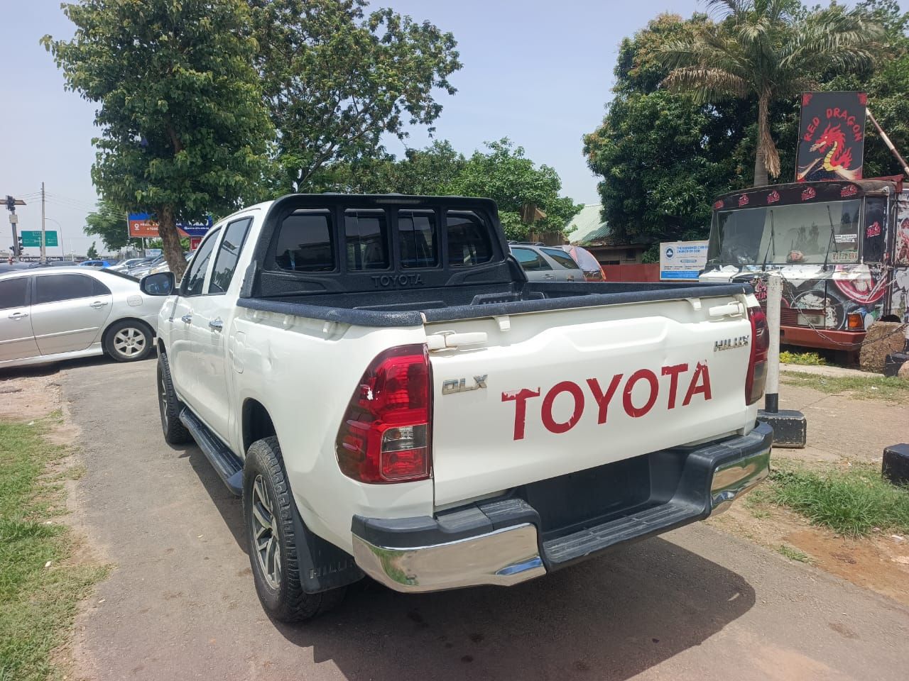 Vehicle - Image 8