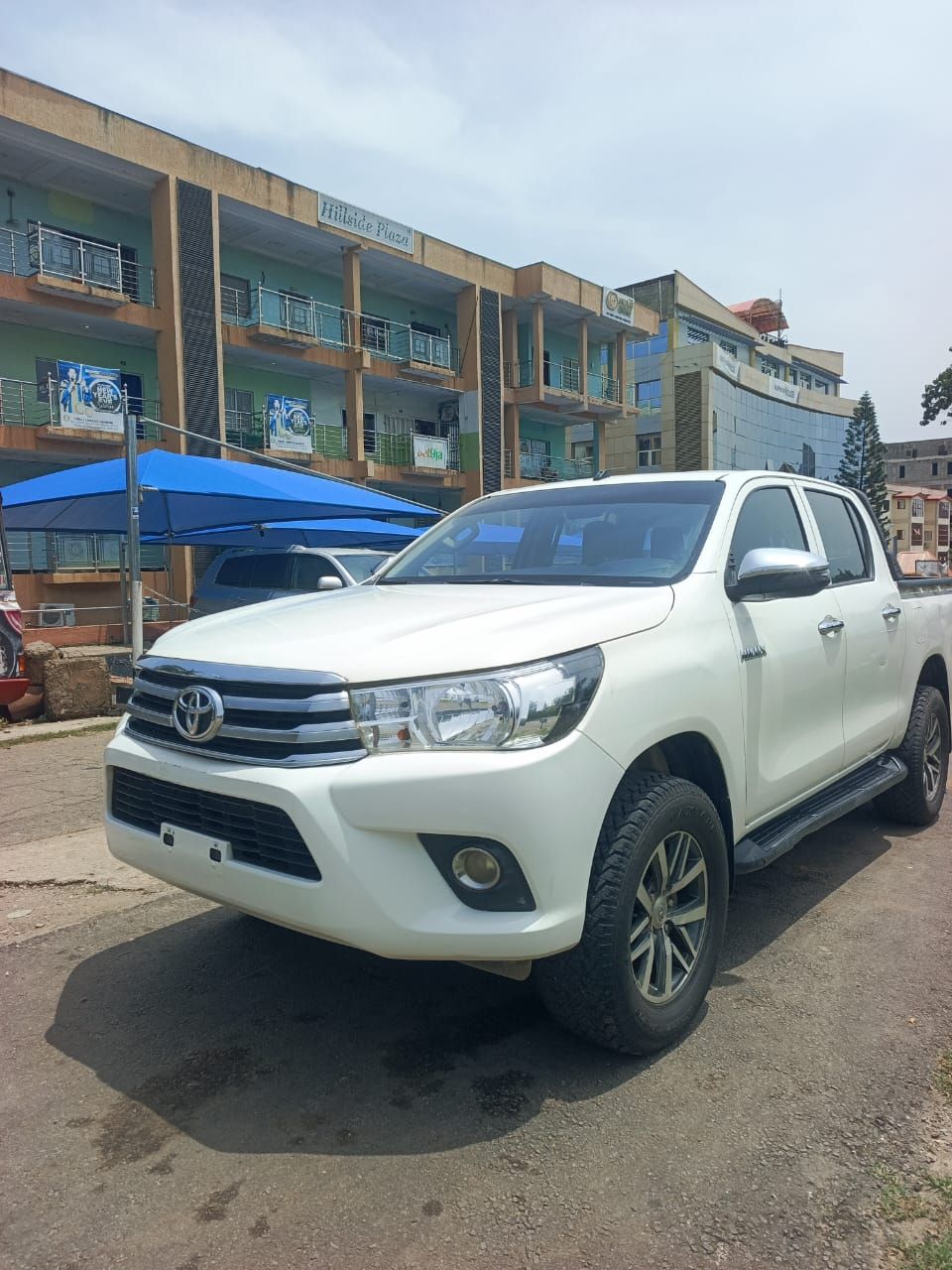 Vehicle - Image 3