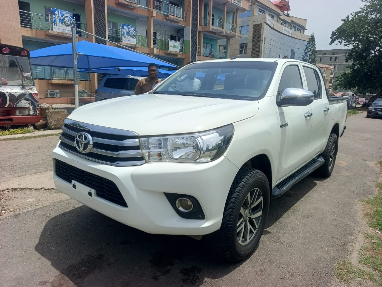 Vehicle - Image 4