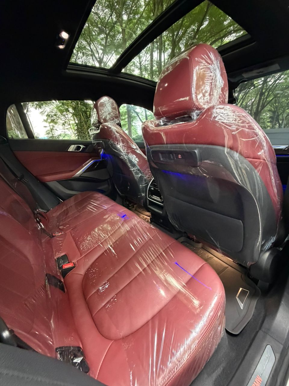Vehicle - Image 7