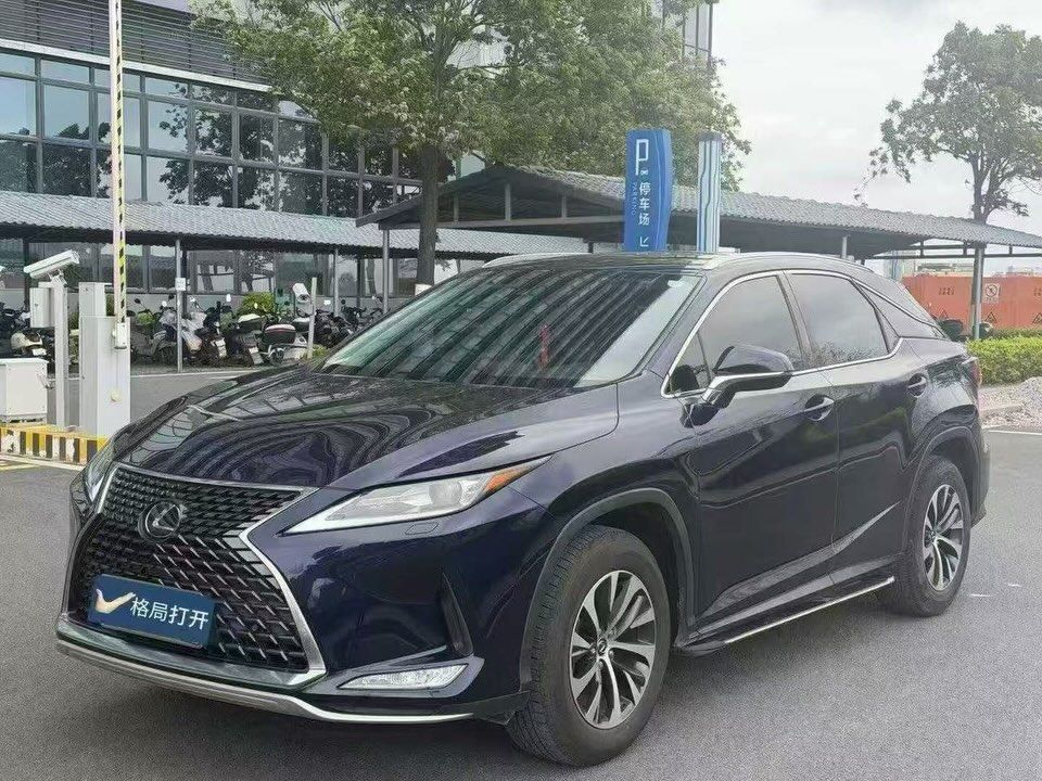 Vehicle - Image 9