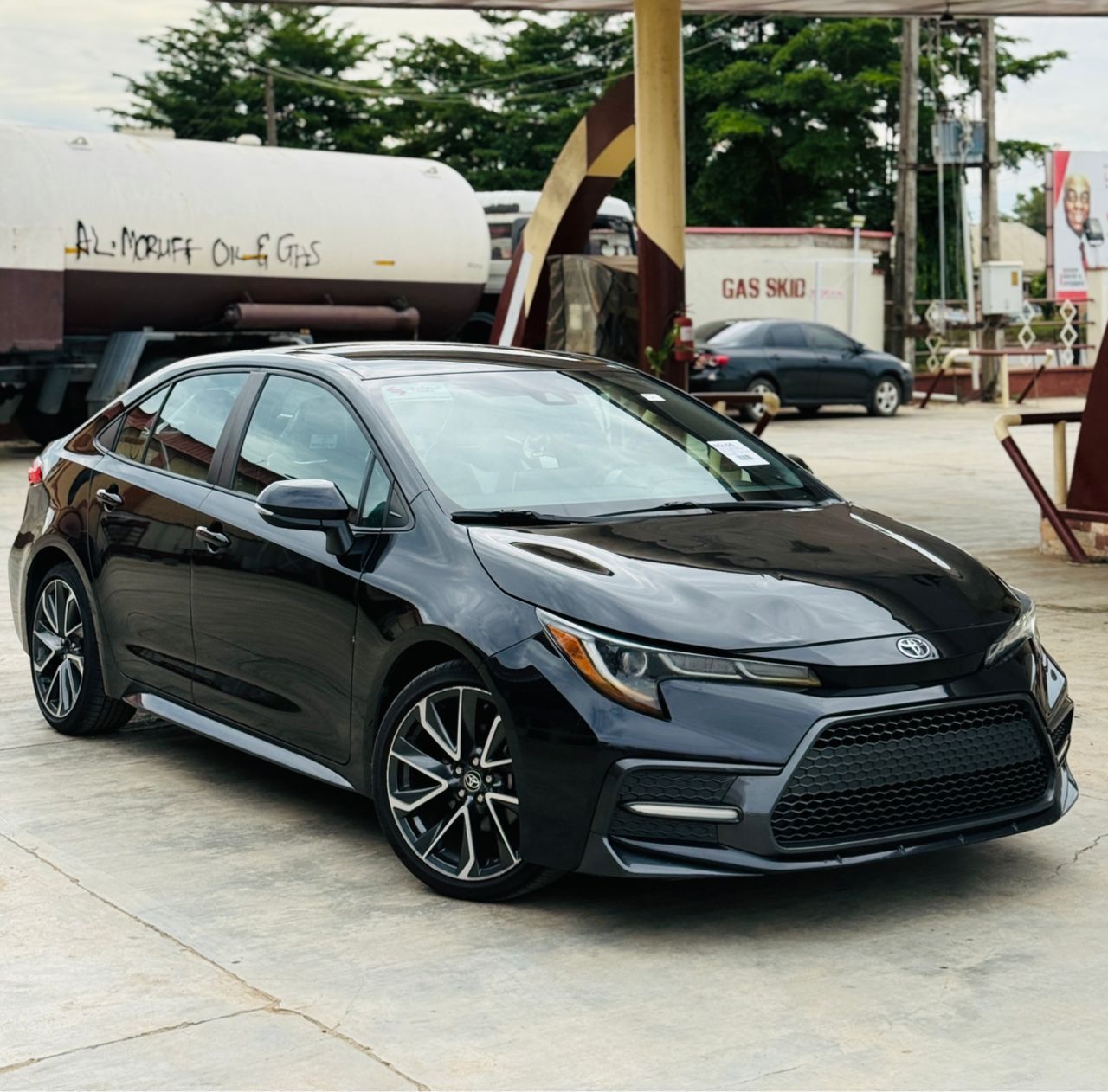 Vehicle - Image 9