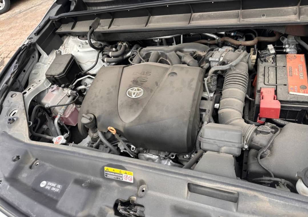 Vehicle - Image 3