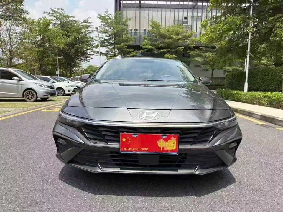 Vehicle - Image 6