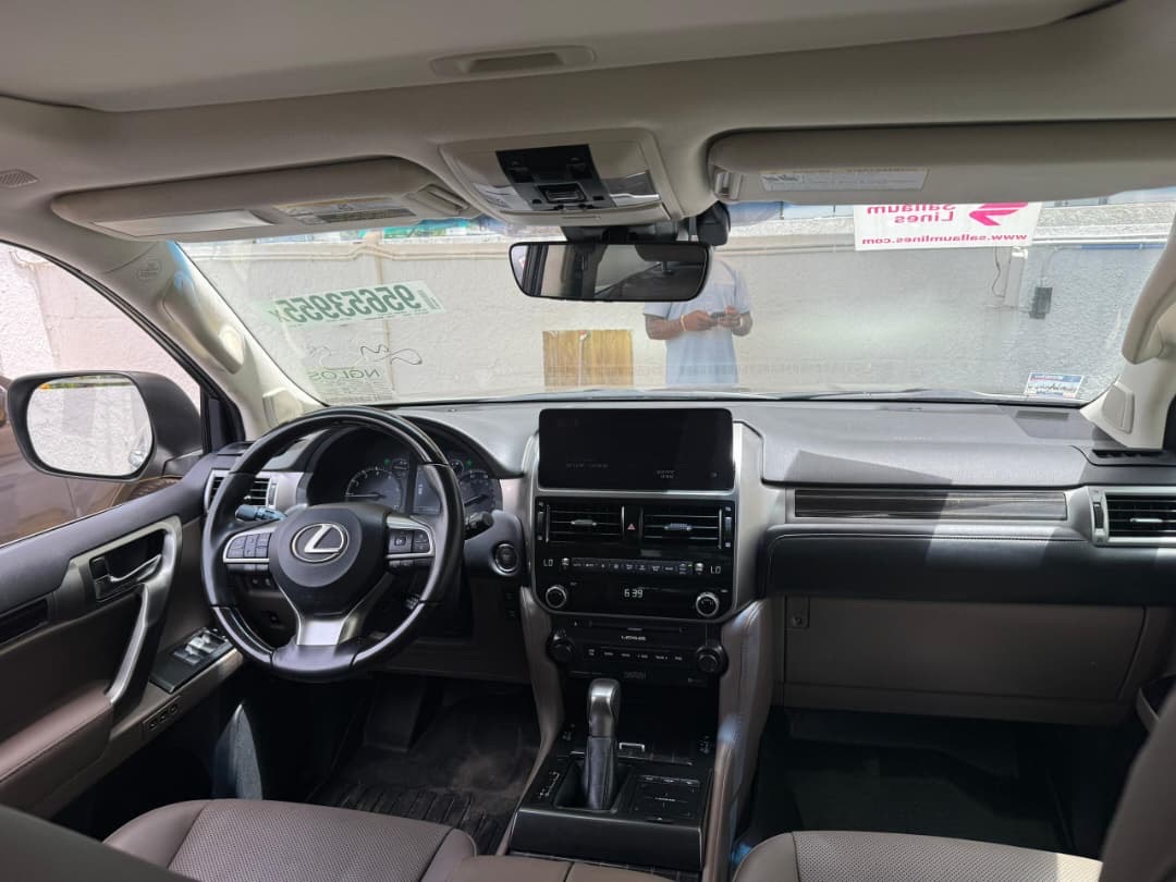 Vehicle - Image 13