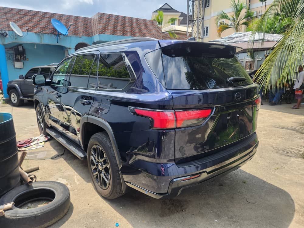 Vehicle - Image 2