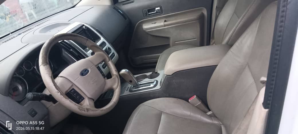 Vehicle - Image 7