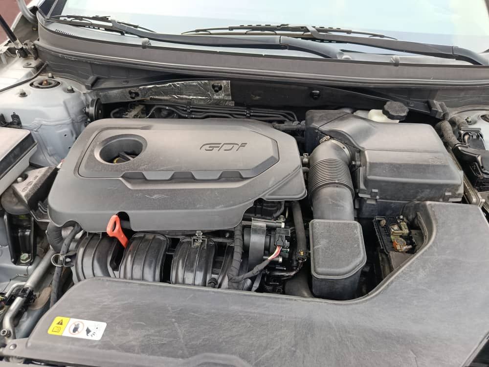 Vehicle - Image 14