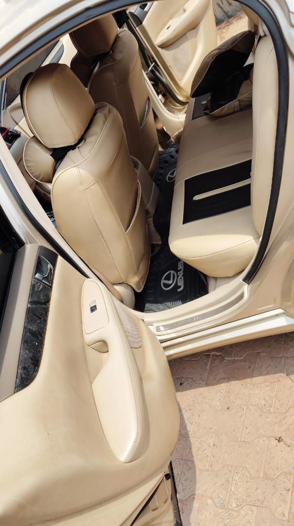 Vehicle - Image 3