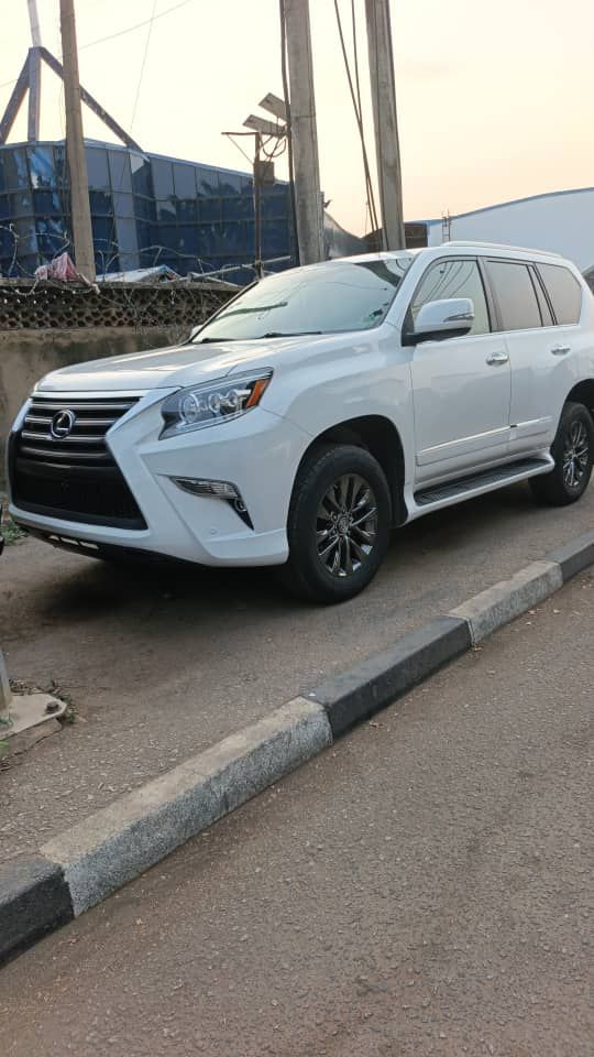 Vehicle - Image 16