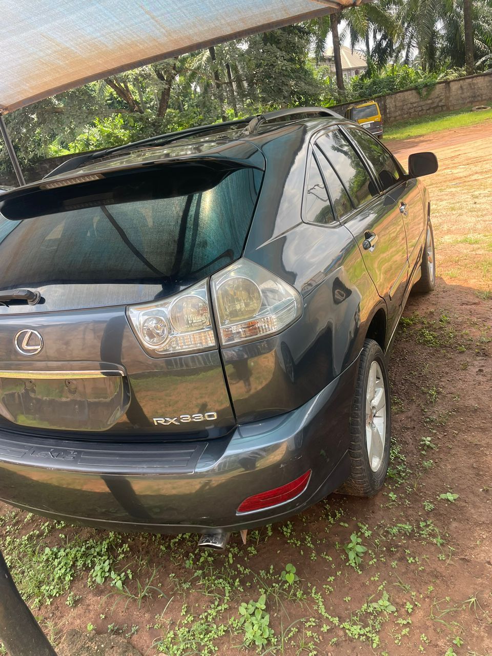 Vehicle - Image 7