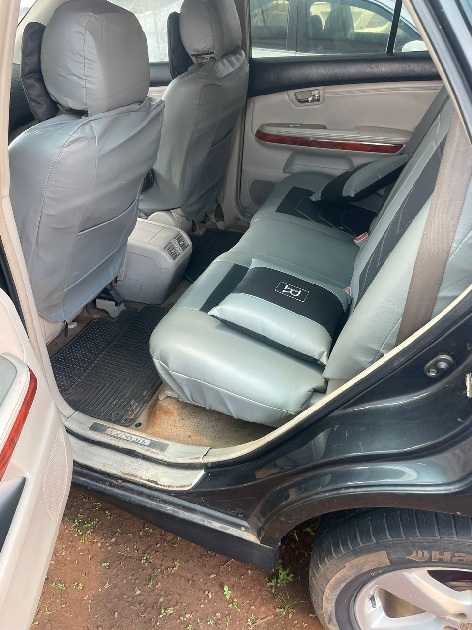 Vehicle - Image 3