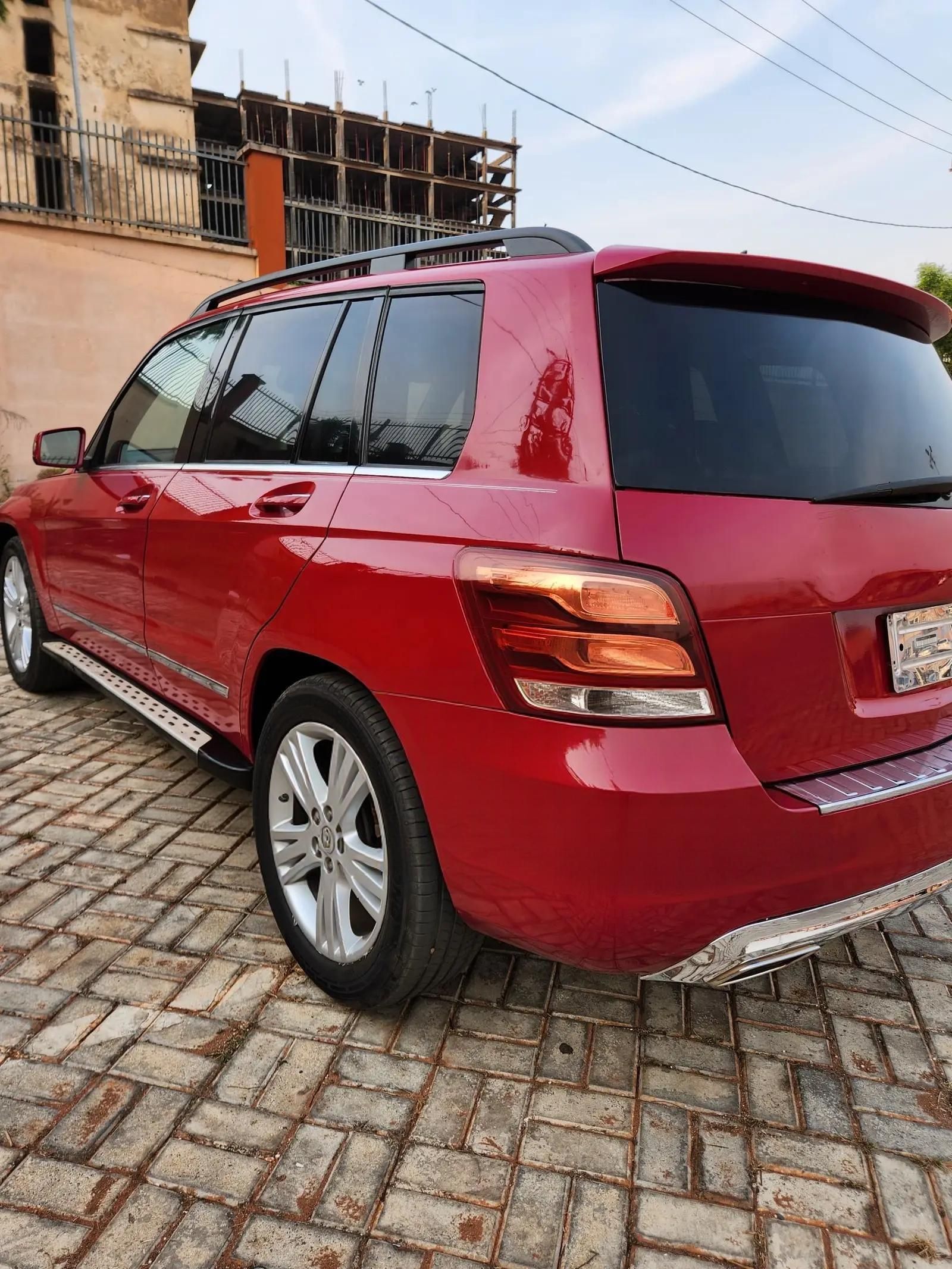 Vehicle - Image 7