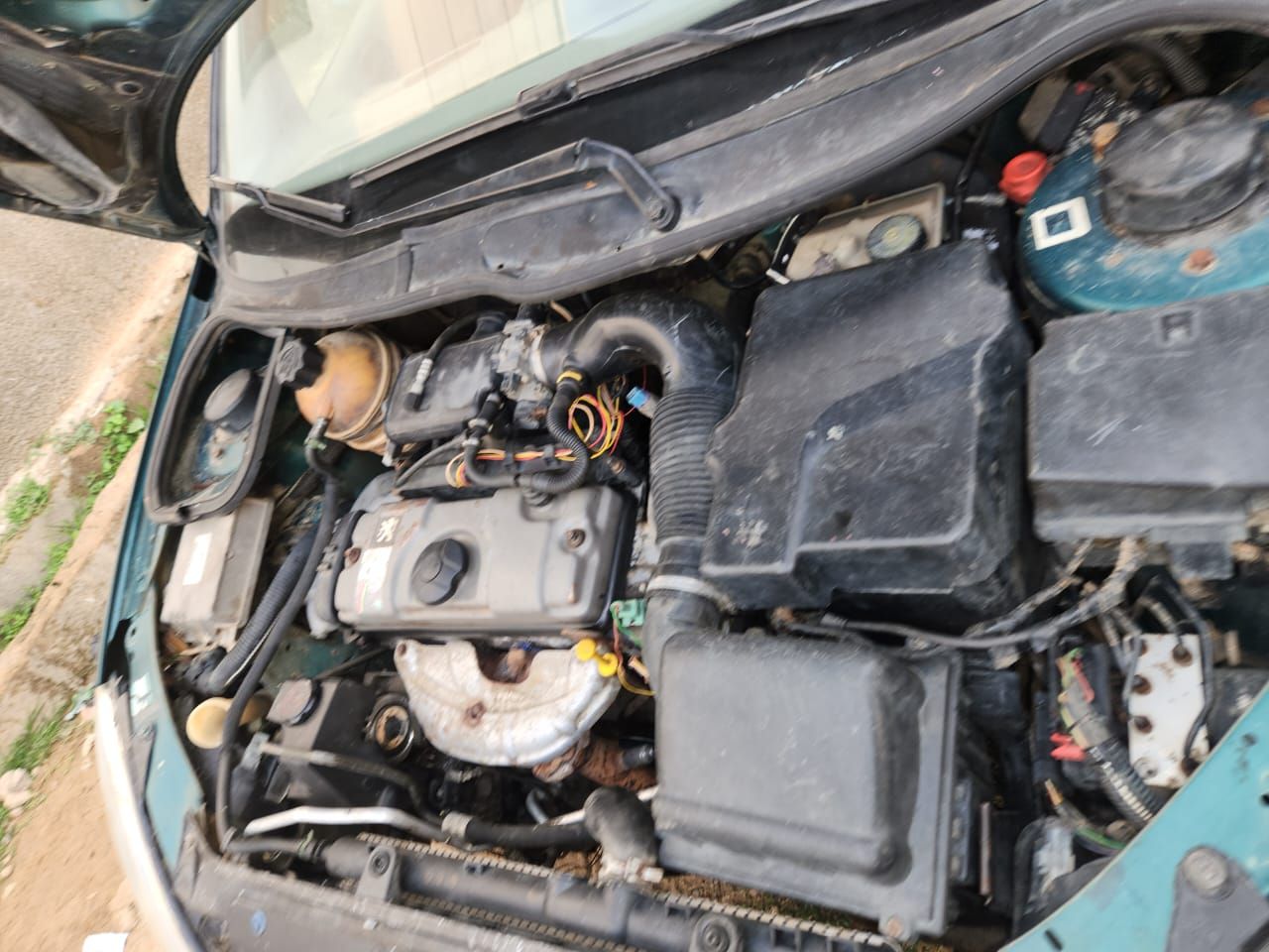 Vehicle - Image 8