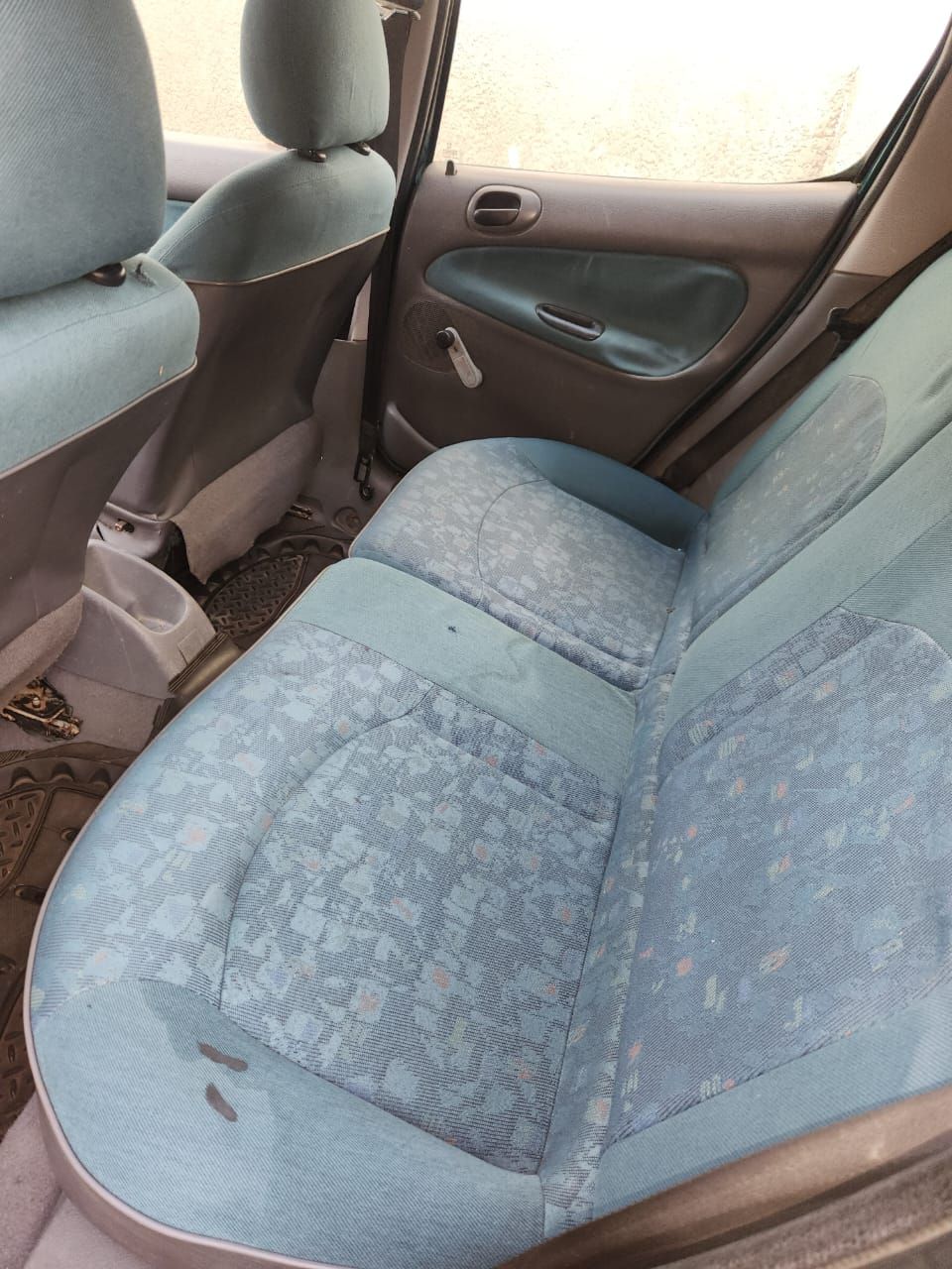 Vehicle - Image 14