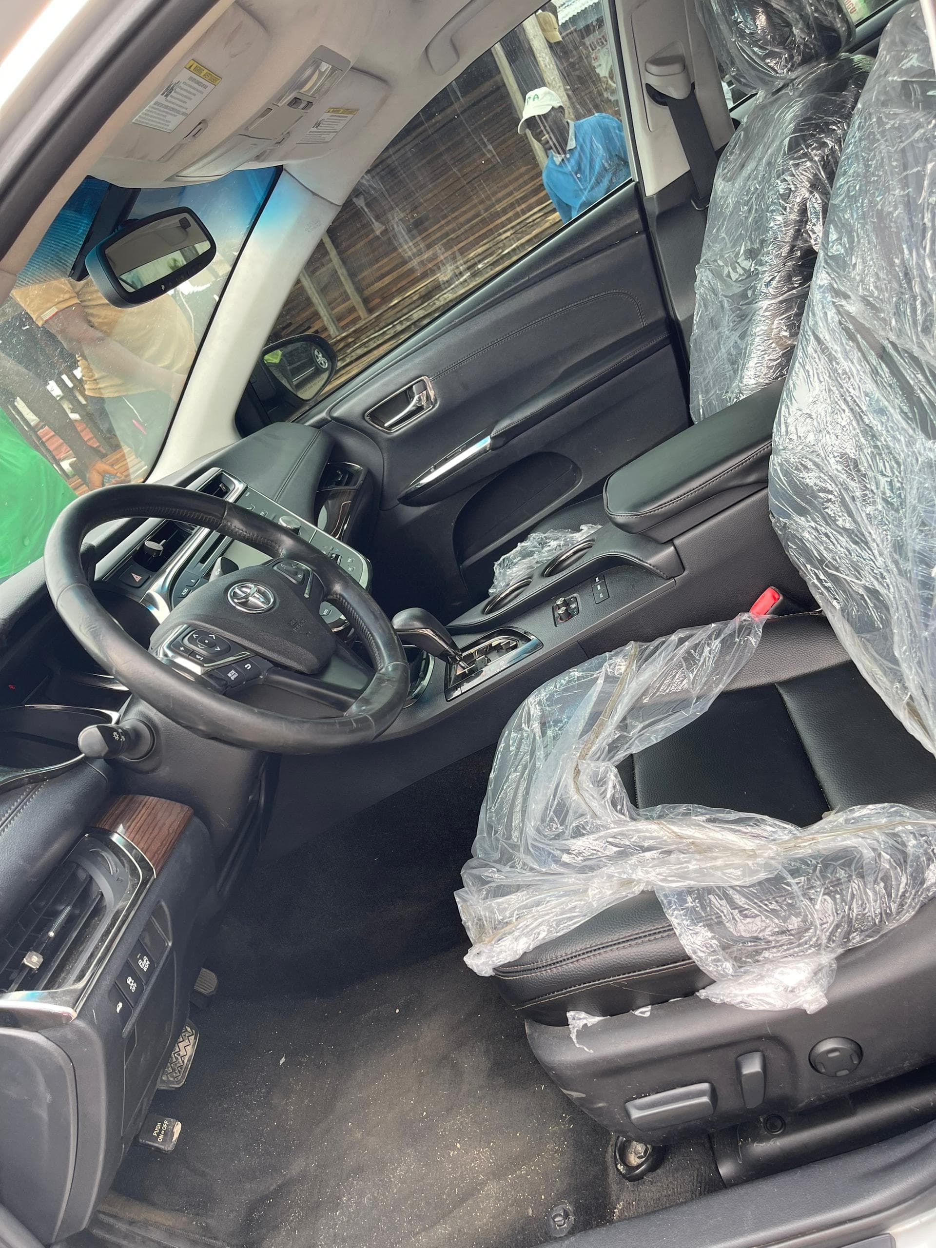 Vehicle - Image 5