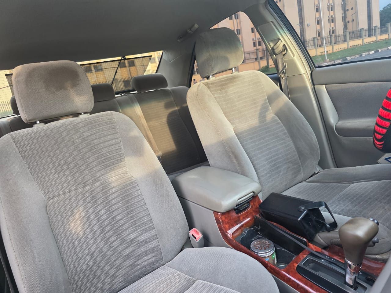 Vehicle - Image 9