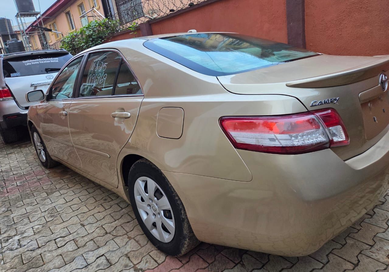 Vehicle - Image 3
