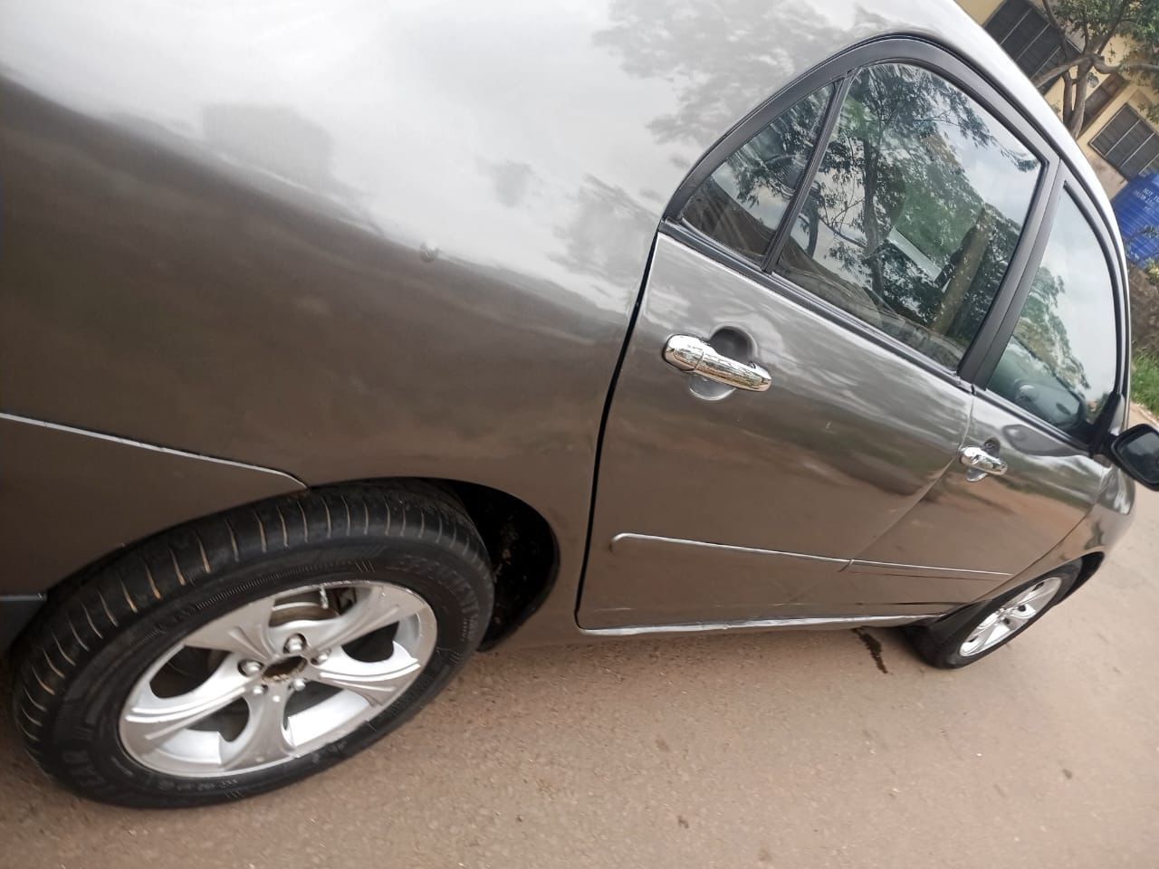 Vehicle - Image 4