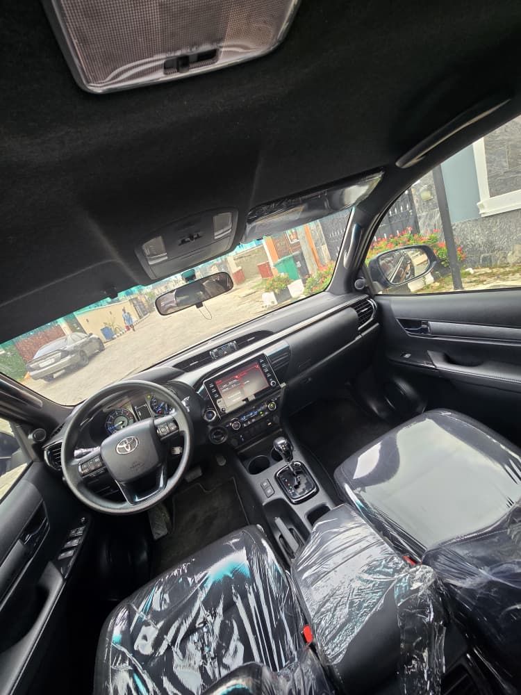 Vehicle - Image 3